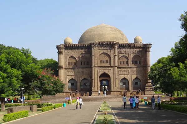 GolGumbaz